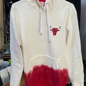 Men's White & Red Hoodie Chicago Bulls Hoodie